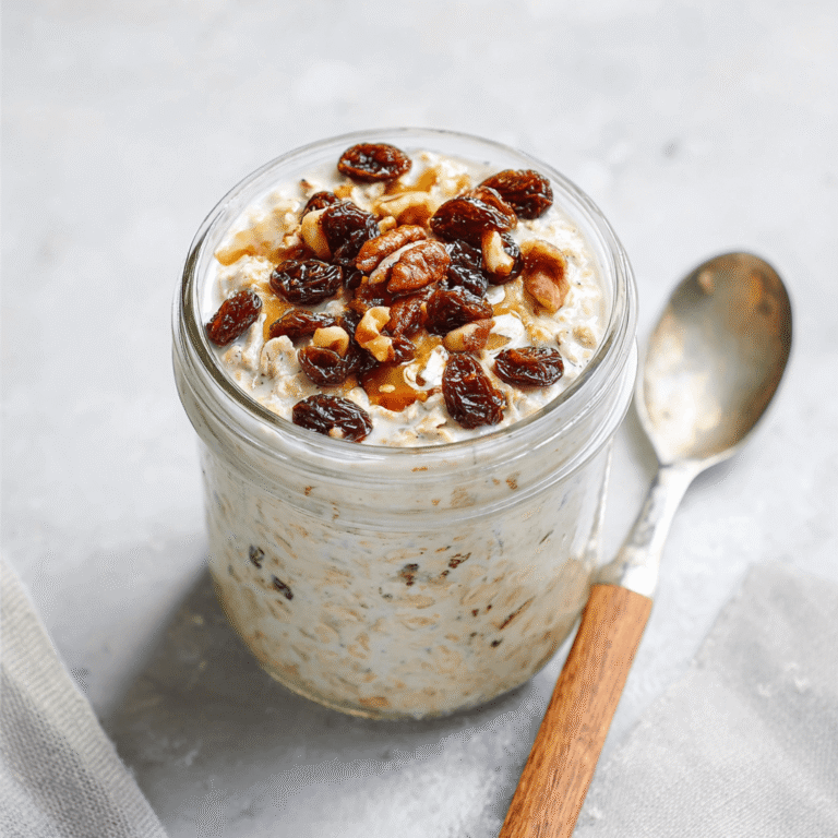 Cinnamon-Raisin Overnight Oats Recipe