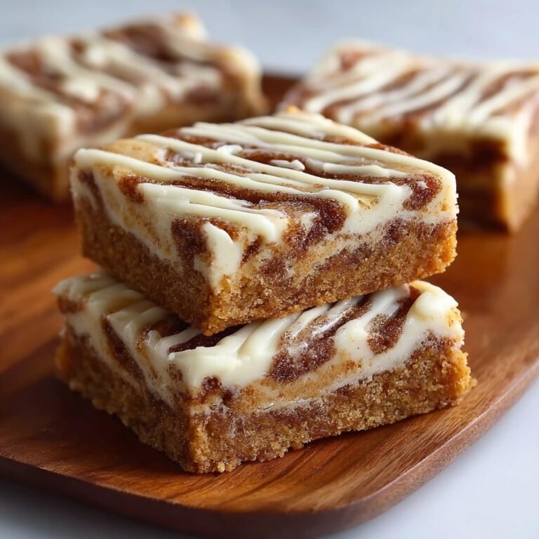 How to Make Cinnamon Roll Bliss Bars: A Simple, Irresistible Treat